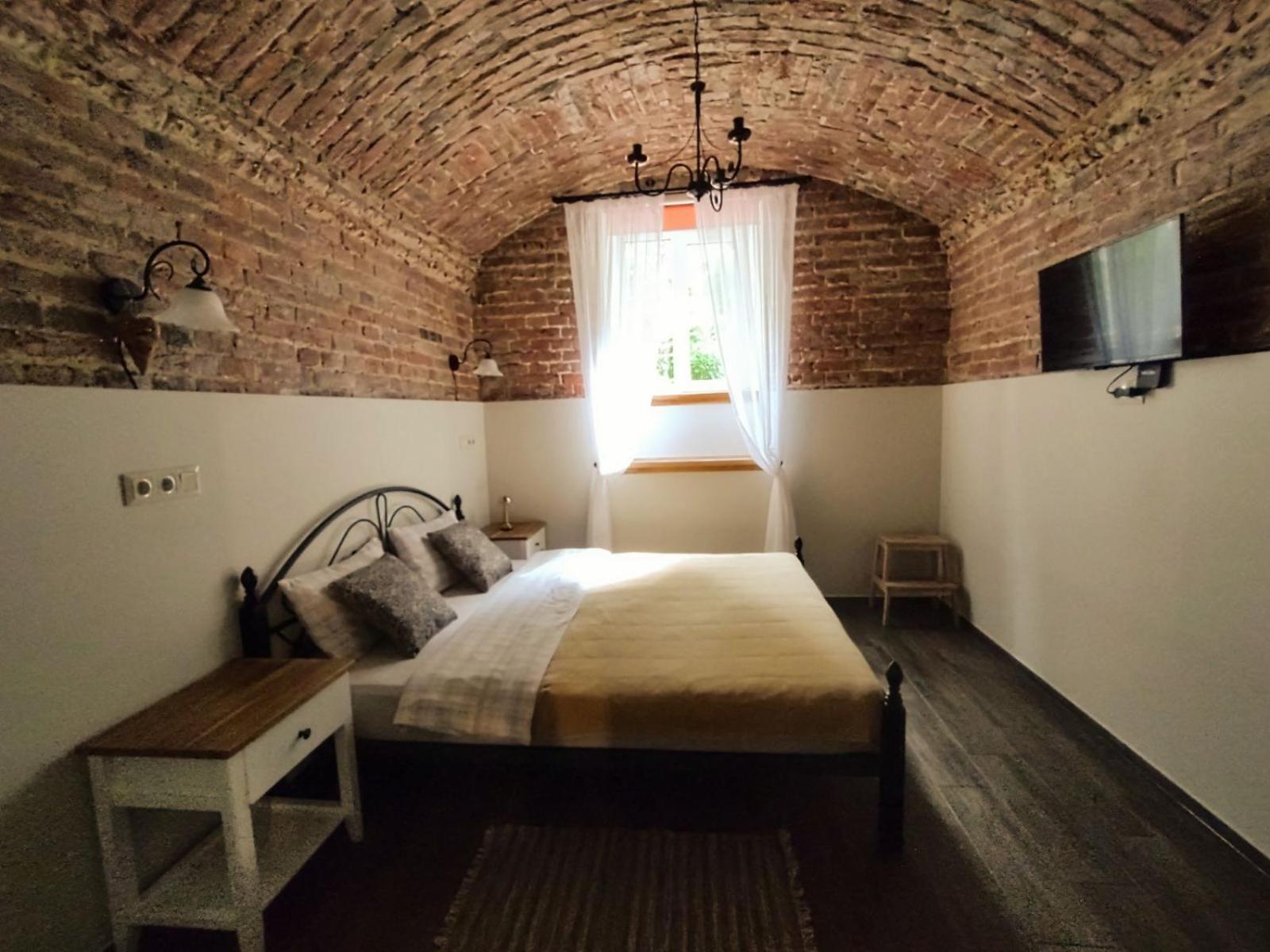 мури старого львова Apartment *